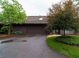 6143 Cedar Ln NW, Canton, OH 44708