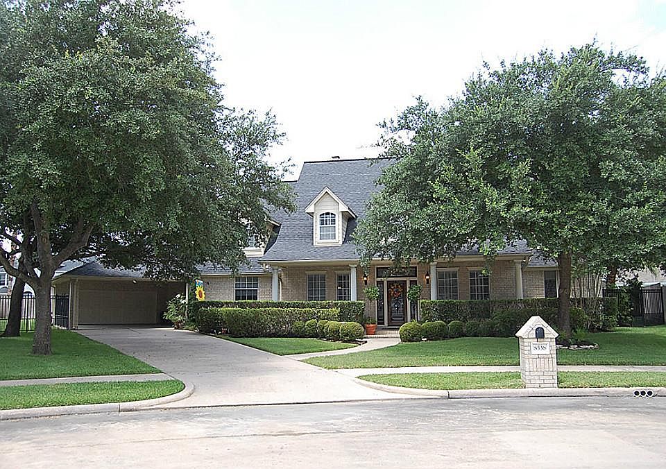1st image of 8538 Ivy Falls Ct
