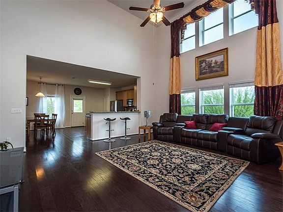 3rd image of 173 Kemah Dr