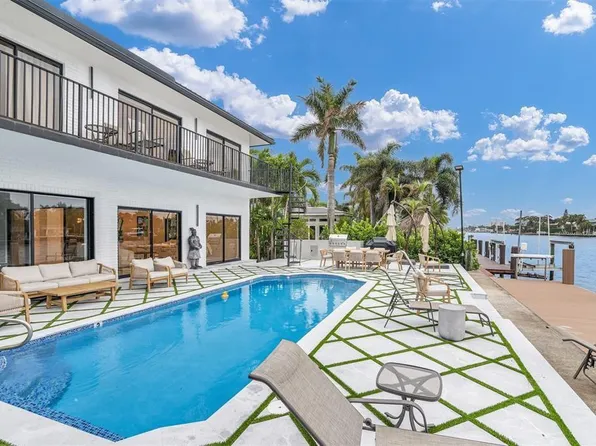 319 S Riverside Dr, Pompano Beach, FL 33062