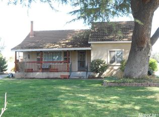 10736 Stone Rd, Oakdale, CA 95361
