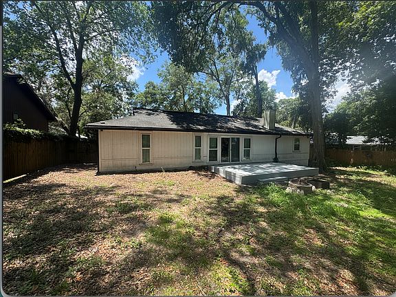 3rd image of 4179 Dawnridge Rd E