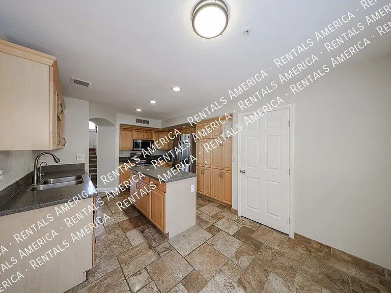 12704 N 89th Pl — Photo 19