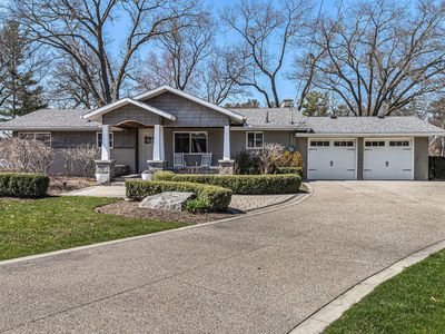 1074 Abseguami Trl, Lake Orion, MI, 48362