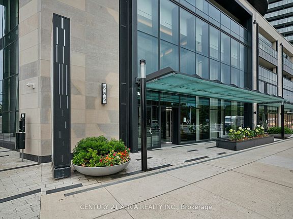 2nd image of 585 Bloor St E #320