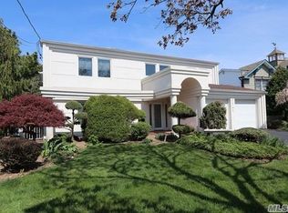 1969 Cynthia Ln, Merrick, NY 11566
