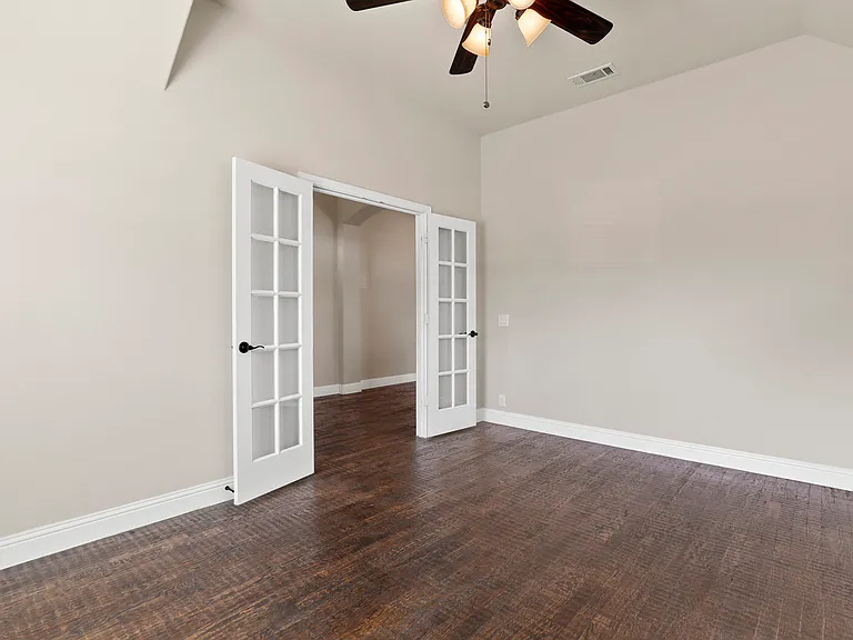 4914 Camp Verde Cir — Photo 4