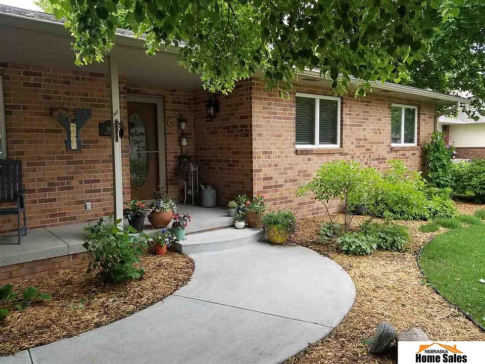 1st image of 1522 Raell Dr
