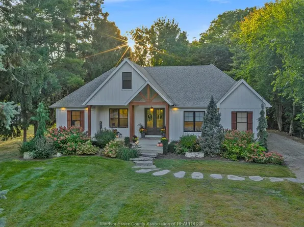 1465 Union Ave, Kingsville, ON N9Y 2V2
