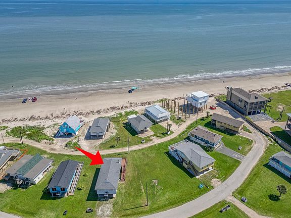 3rd image of 16713 Jamaica Beach Rd