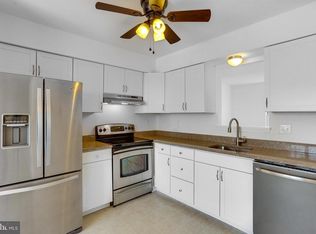 122 Kalmia Ct, La Plata, MD 20646
