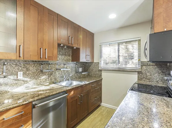 4260 Clayton Rd APT 20, Concord, CA 94521
