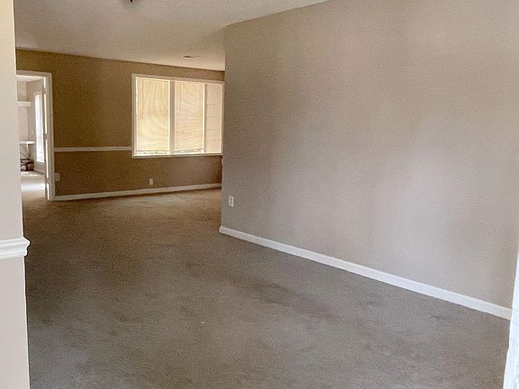 2nd image of 4544 Villawood Dr