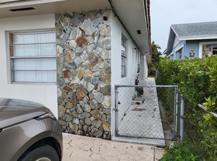 7418 SW 21st St, Miami, FL 33155