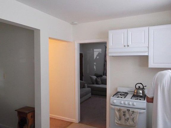 5th image of 40-42 Harrison Ave
