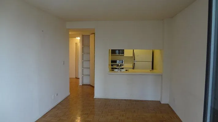 Rented by Royal Operation System | media 2