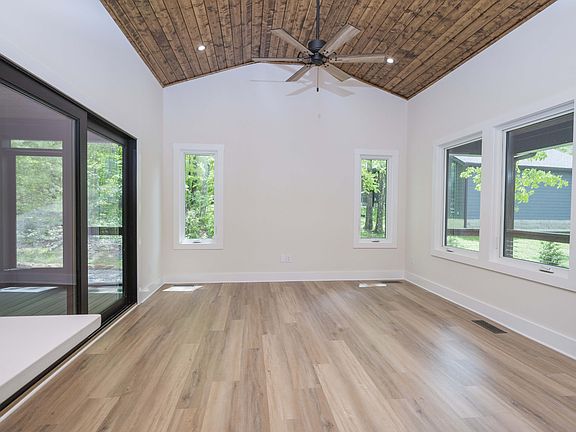 5th image of 15 Finch Run Lot 125A