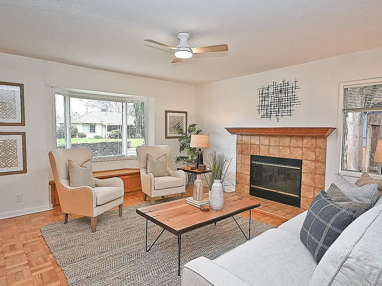312 Gloria Dr — Photo 19