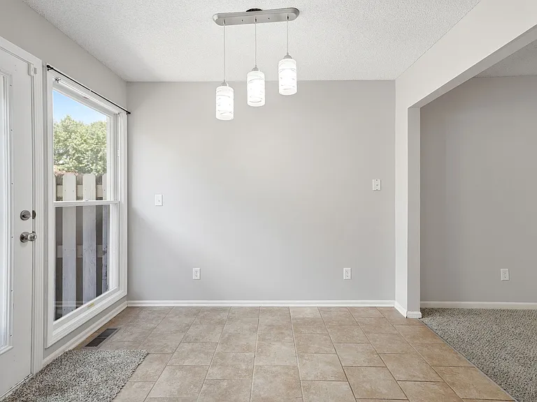 13012 S Washington Ct — Photo 9
