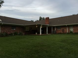 39923 River Oaks Dr, Ponchatoula, LA 70454