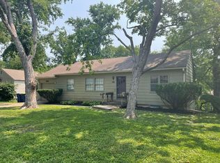 5623 Horton St, Mission, KS 66202