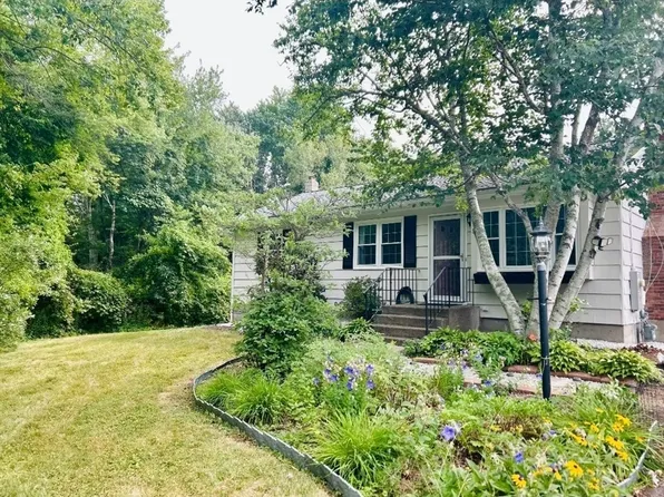 5 Main St, Acton, MA 01720