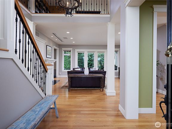 3rd image of 412 Coyote Ridge Drive