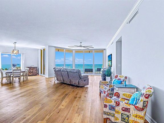 3rd image of 15208 Gulf Blvd APT 601