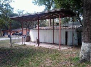 9402 N 46th St, Tampa, FL 33617