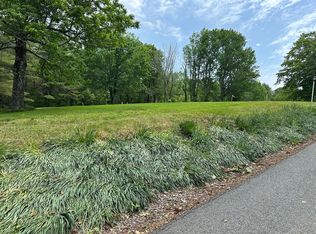 3 Weaver Farm Rd, Rutland, MA 01543