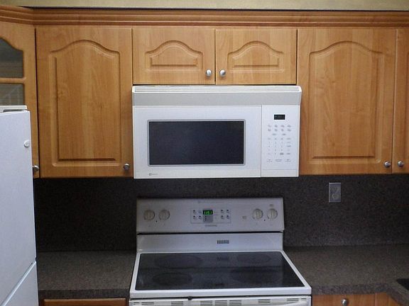 3rd image of 8335 SW 152nd Ave #B-105