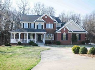2423 N Clydesdale Dr, Vincennes, IN 47591