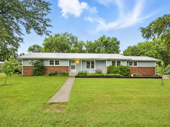 204 N Arlington Drive, Carl Junction, MO 64834