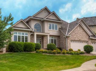 5639 Glen Oaks Pte, West Des Moines, IA 50266