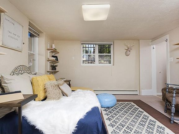 3rd image of 1739 E 22nd Ave APT 11