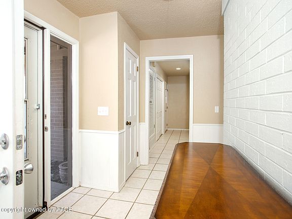 4th image of 6 Greenwood Ln