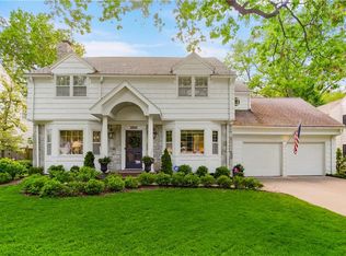 6532 Sagamore Rd, Mission Hills, KS 66208