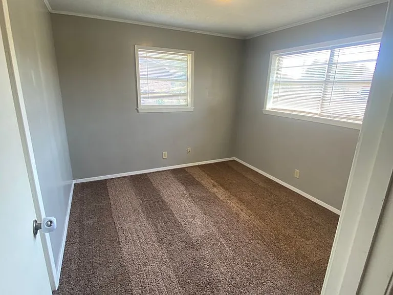 723 Bluebonnet Dr — Photo 14