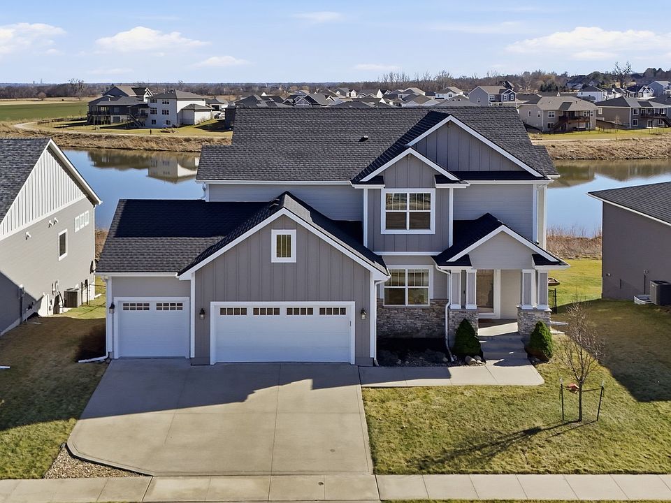 1st image of 9440 Rushbrook Dr