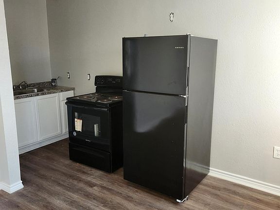 4th image of 3619 Avenue S Unit 1