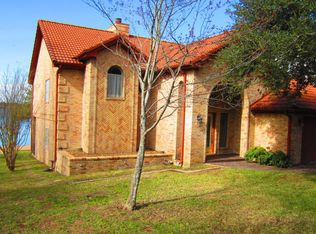 4110 Windswept Dr, Montgomery, TX 77356