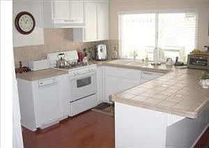 3rd image of 1532 Shamrock Ave