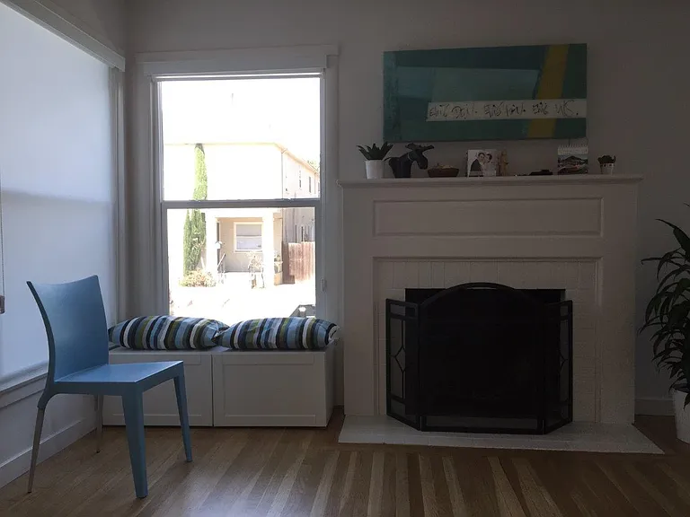 1133 Santa Barbara St — Photo 5
