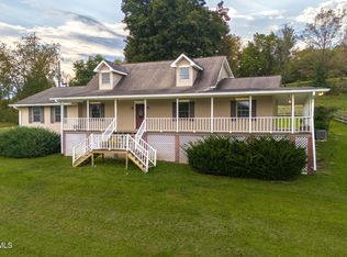 23147 Simcox Dr, Bristol, VA 24202