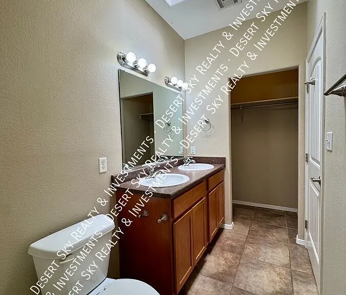 169 Oban Ct — Photo 15