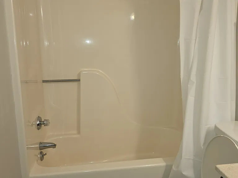 727 Shelby Dr — Photo 16