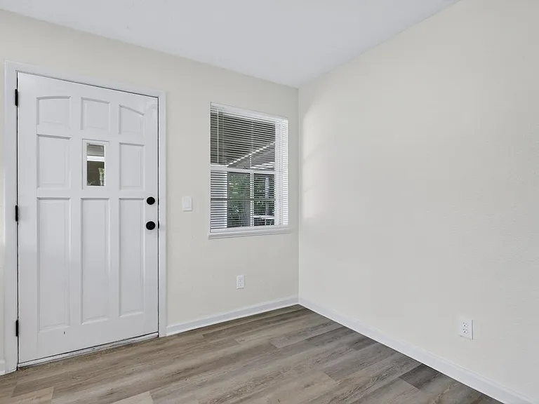 2149 Corot Dr — Photo 14