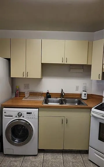 1515 Pinellas Bayway S #10 — Photo 11