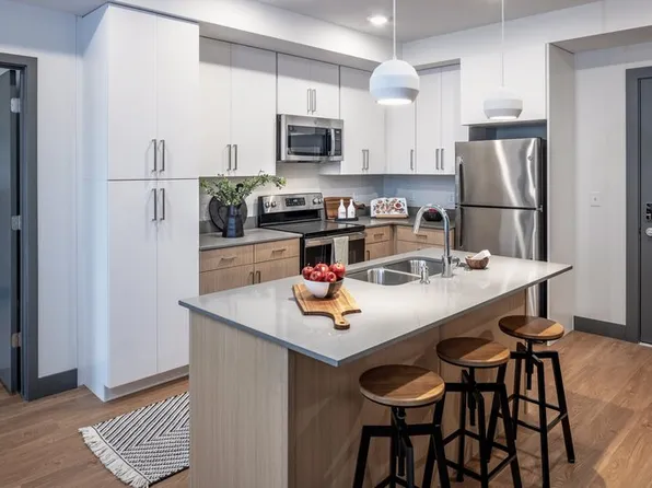 The Aster, 255 S State St #1B-1Ba-639Sqft, Salt Lake City, UT 84111