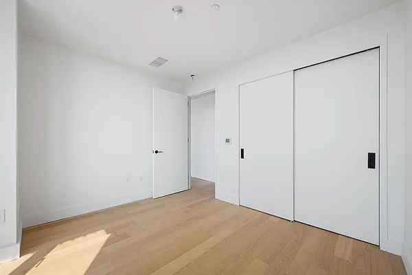 Rented by Living New York | media 15